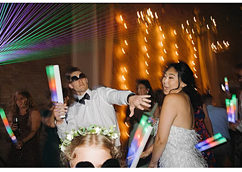 St Paul Djs Better-DJs