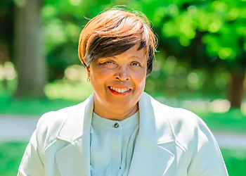 Beverly G. Grant - BEVERLY GRANT LAW FIRM P.S. Beverly G. Grant - Tacoma, WA Employment Lawyers - Lawyer Portrait Image