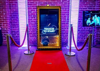 Shreveport Photo Booth Companies Beyeh Yhu Mirror Booth