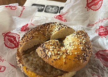 Big Apple Bagels in Sterling Heights - ThreeBestRated.com