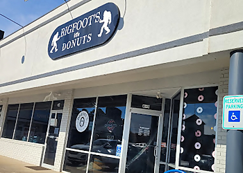 Huntsville Donut Shops Bigfoot's Little Donuts