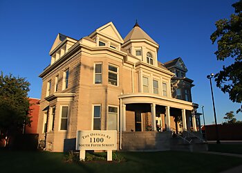 Springfield Criminal Defense Lawyers Bill Vig - VIG LAW, P.C.