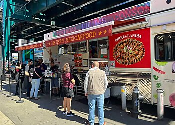 Birria-Landia New York Food Trucks image 1