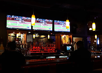 Aurora Night Clubs Black Door Pub