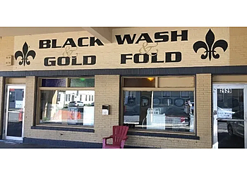 New Orleans Laundromats Black & Gold Wash & Fold
