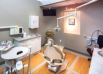 Cedar Rapids Dentists Blaine McLaughlin, DDS - DENTAL TOUCH ASSOCIATES