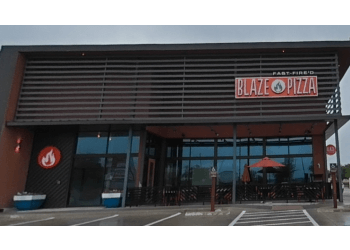 3 Best Pizza Places in Fort Worth, TX - Expert Recommendations