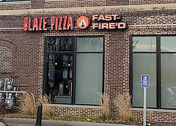 Des Moines Pizza Places Blaze Pizza Des Moines