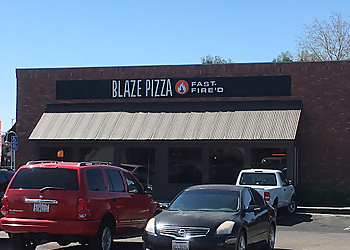 Visalia Pizza Places Blaze Pizza Visalia