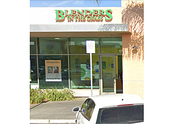 Blenders In The Grass - Oxnard, CA Smoothie and Juice Bars - Juice Bar Image