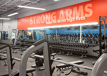 Blink Fitness Yonkers Yonkers Gyms image 1