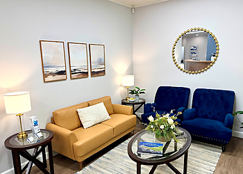 Blom & Howell Financial Planning - Modesto, CA Financial Services - Office Interior Image