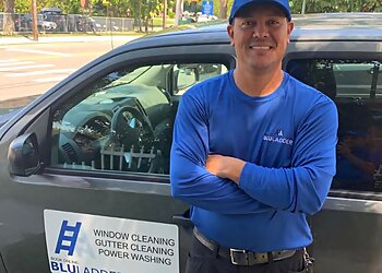 New York Gutter Cleaners BluLadder