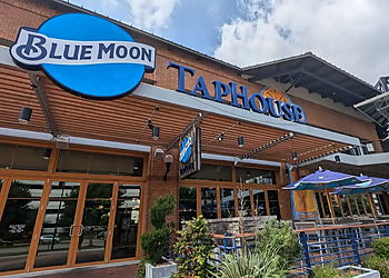 Norfolk American Restaurants Blue Moon Taphouse