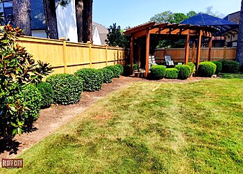 Memphis Fencing Contractors Bluff City Fence Co.