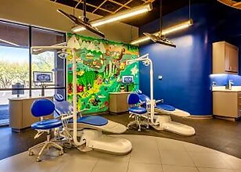 Glendale Kids Dentists Bobby Cox, DDS - SHINE ORTHODONTICS & PEDIATRIC DENTISTRY