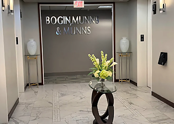 Bogin, Munns & Munns, P.A. - Orlando, FL Real Estate Lawyers - Law Firm Interior Image