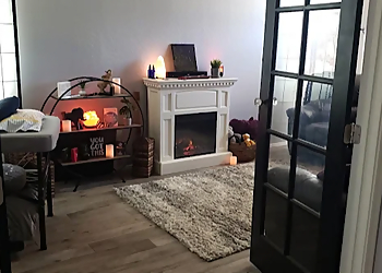 Gilbert Hypnotherapy Born to be Woo