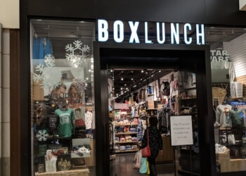BoxLunch Bakersfield Gift Shops