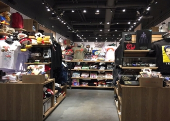 Fresno Gift Shops BoxLunch Fresno