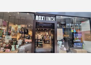 BoxLunch Santa Ana Gift Shops