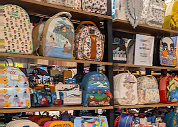 Manchester Gift Shops BoxLunch Manchester