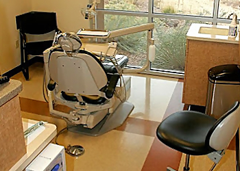 Albuquerque Cosmetic Dentists Boyd Newsome, DMD - RIVERPOINT FAMILY DENTISTRY