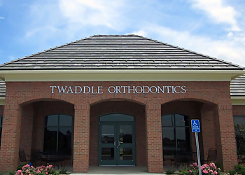 Columbia Orthodontists Brad Twaddle, DDS, MSD - TWADDLE ORTHODONTICS