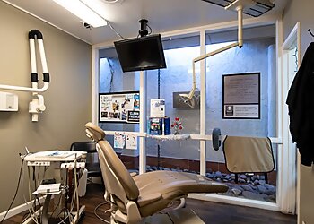Scottsdale Dentists Bradley K. Brittain, DDS - DENTISTRY OF OLD TOWN SCOTTSDALE
