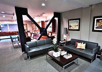 Bradley Richlin OD - Los Angeles, CA Eye Doctors - Clinic Interior Image