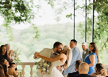 Murfreesboro Wedding Photographers Brasspenny Photography by Rachel Oxford Collective