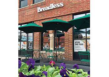 Breadless - Detroit, MI Vegetarian Restaurants - Restaurant Exterior Image