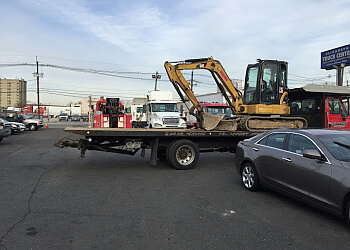 3 Best Towing Companies In New York City, NY - Expert Recommendations