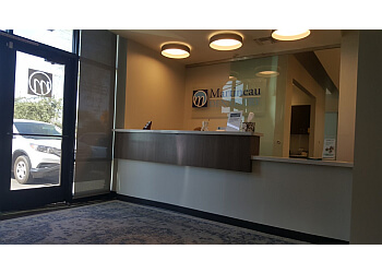 Surprise Cosmetic Dentists Raquel Green, DDS - MARTINEAU DENTISTRY