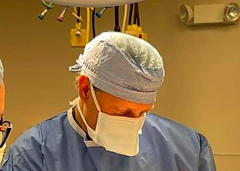 Tulsa Plastic Surgeon Brent Rubis, MD - RUBIS PLASTIC SURGERY