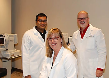 Brian Blount, OD - Beaumont, TX Eye Doctors - Doctor Group Image