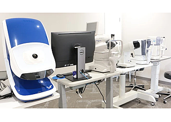 Brian Blount, OD - Beaumont, TX Eye Doctors - Treatment Room Image