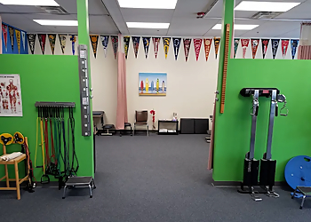 Bakersfield Physical Therapists Brian Monroe, DPT, OCS - GLINN & GIORDANO PHYSICAL THERAPY - NORTHWEST