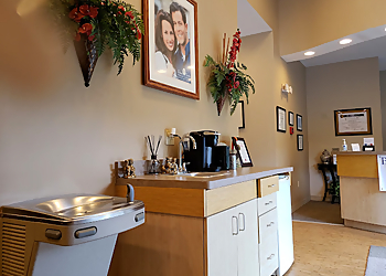 Tampa Cosmetic Dentists Brian R. Witt, DMD, PA - TERRACE SMILES DENTISTRY