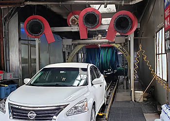 New York Car Wash Broadway Bridge Wash & Lube