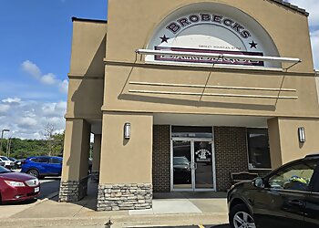 Overland Park Barbecue Restaurants Brobeck's BBQ