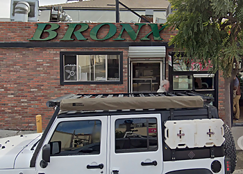 San Diego Pizza Places Bronx Pizza