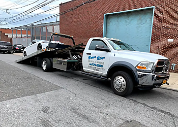 Yonkers Towing Companies Bronx River Towing