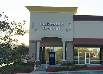 Omaha Cosmetic Dentists Bruce Frank, DDS - LAKESIDE DENTAL