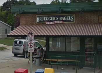 bagel shop milwaukee