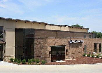 Omaha Kids Dentists Bryan Hohenstein, DDS - SMILE STATION PEDIATRIC DENTISTRY