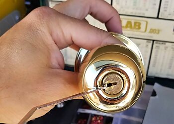 Glendale Locksmiths Budget Locksmith & Lockouts