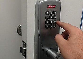 Budget Locksmith & Lockouts Glendale Locksmiths image 1