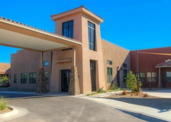 3 Best Addiction Treatment Centers in Tucson, AZ - Expert Recommendations