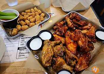 Buffalo Wild Wings Irvine Irvine Sports Bars image 1